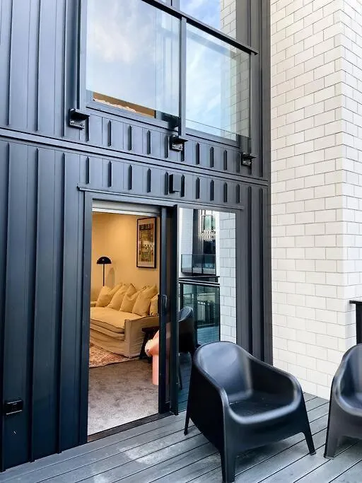 شقة Chic City Centre Townhouse كريستتشيرش نيوزيلندا